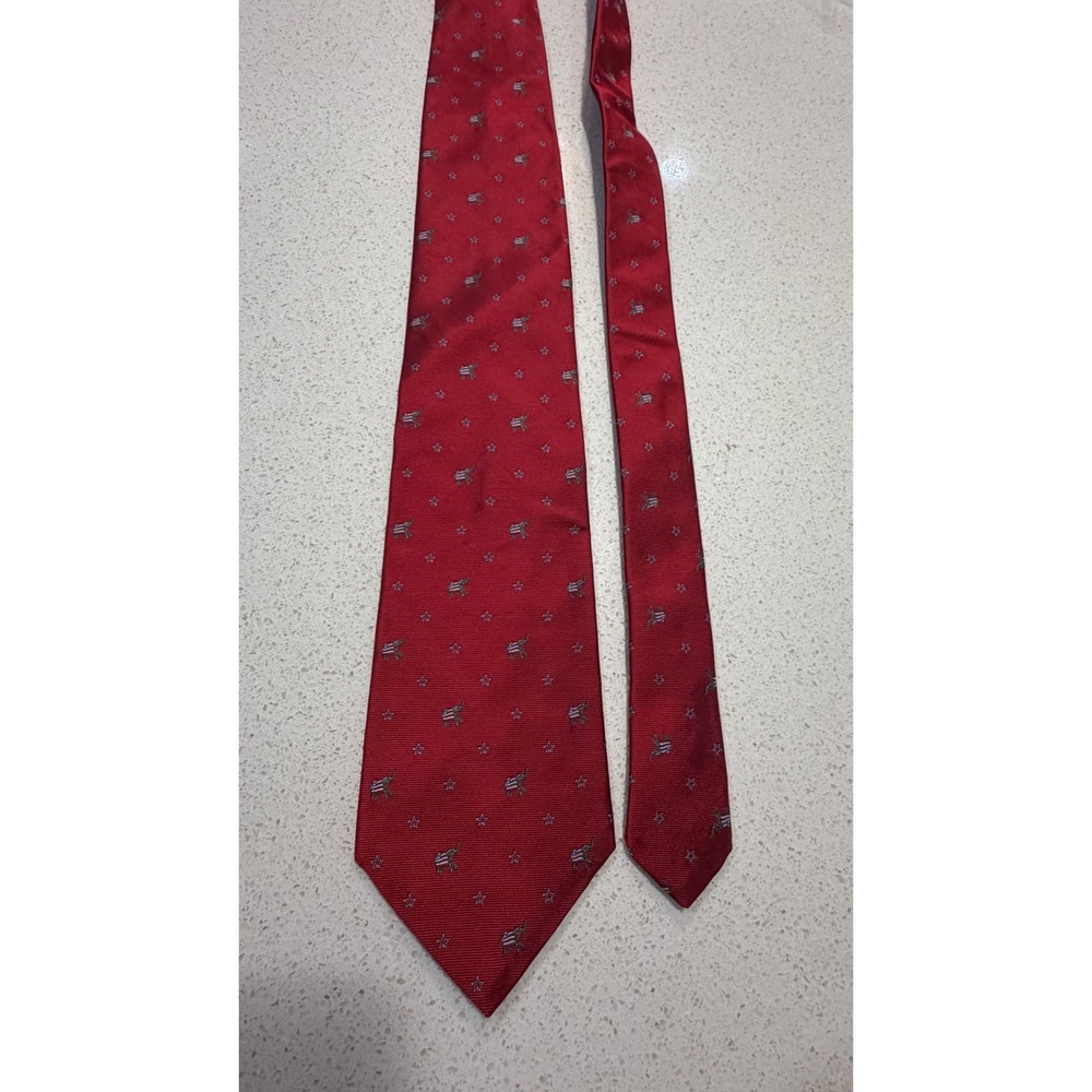 Brooks Brothers Makers Mens Red Silk Tie GOP Republican Elephant American Flag